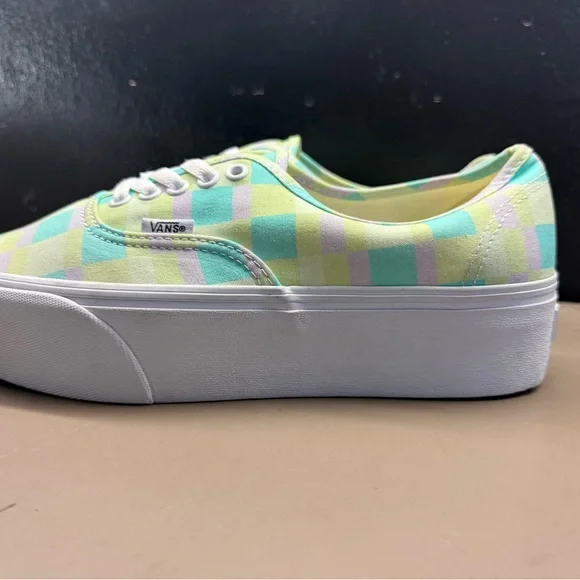 New WithoutBox Unisex VANS Stackform Platform Pastel Picnic Mixed Plaid Women 11 - Picture 2 of 9